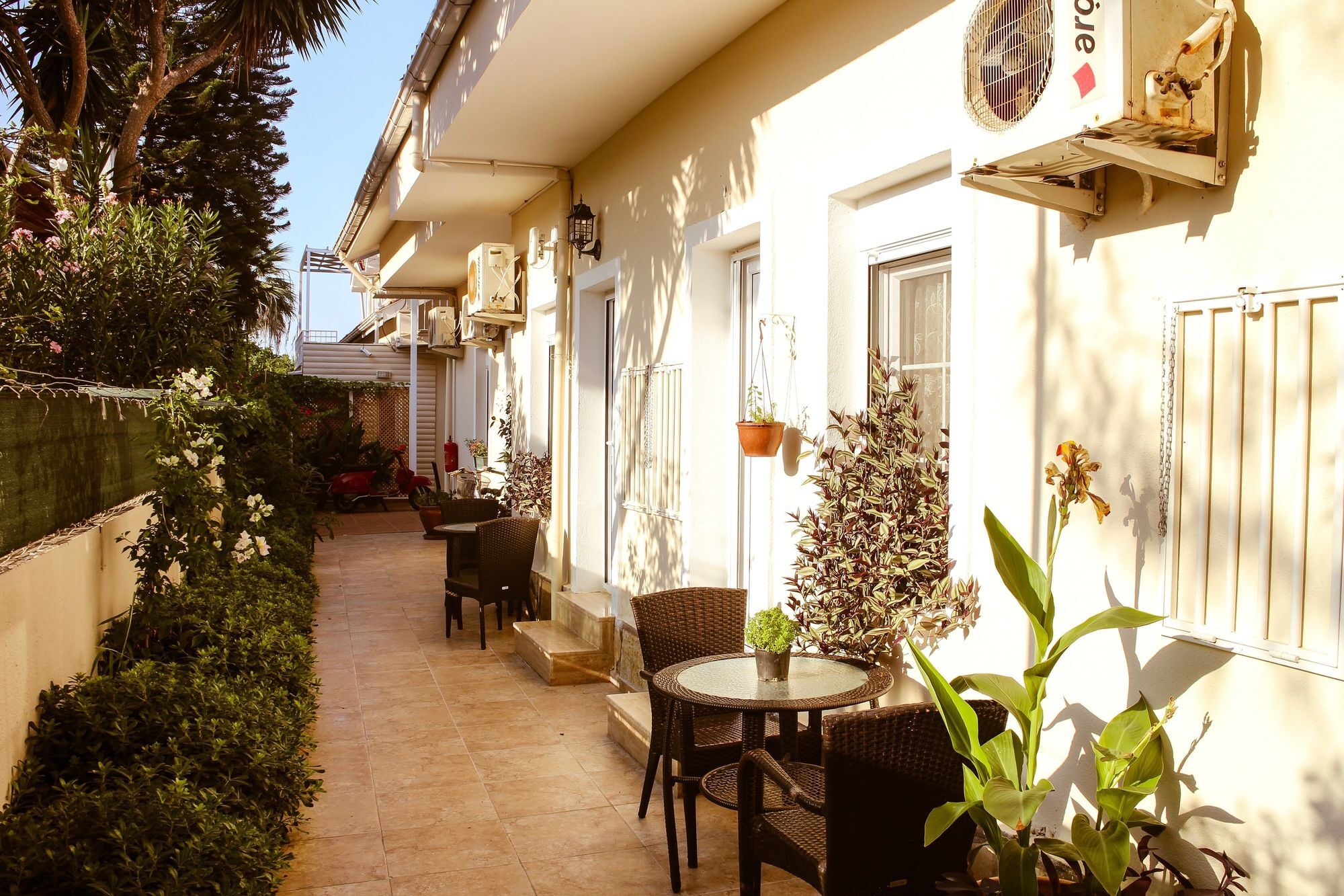 Sounds Of Berg Hotel داليان المظهر الخارجي الصورة